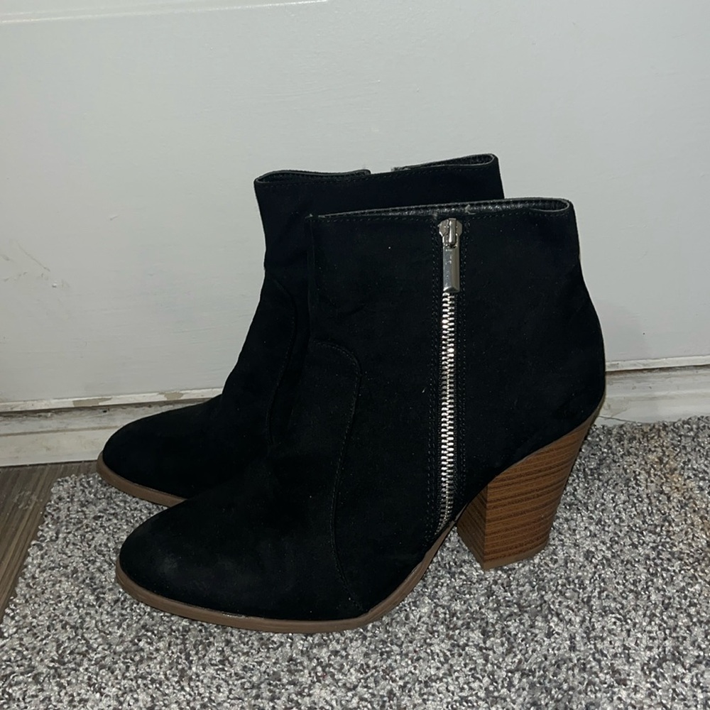 Black booties size 9.5 women’s